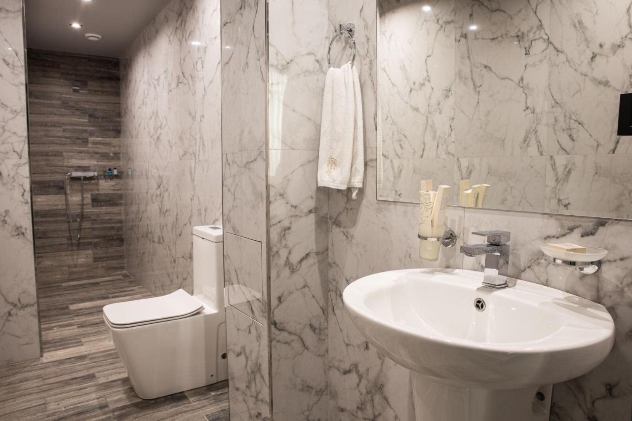 Hotel Elion Ереван Экстерьер фото